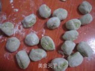 水煎菠菜饺的做法步骤：9