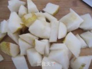 下午茶之银耳雪梨汤的做法步骤：2