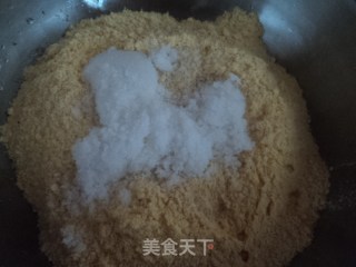 玉米花卷的做法步骤：1