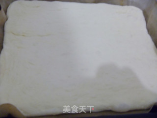 【怡汝私房烘焙】面包简单做---香葱火腿面包块的做法步骤：5