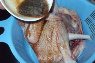 可乐盐焗鸡的做法步骤：3