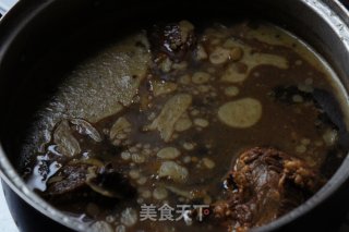卤牛肉的做法步骤：9
