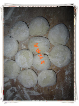 美味水煎海鲜包的做法步骤：9