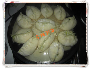 美味水煎海鲜包的做法步骤：11