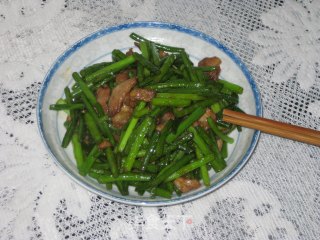 猪肉炒蒜苔的做法步骤：5