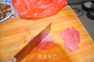 黑椒牛排的做法步骤：2