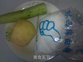 赛香瓜的做法步骤：1