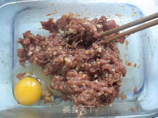 【蛋肉煎饼】------中式软皮披萨的做法步骤：2