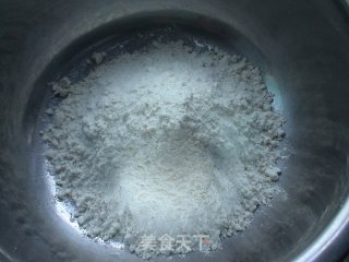 【蛋肉煎饼】------中式软皮披萨的做法步骤：4