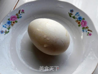 凉拌天鹅蛋的做法步骤：1