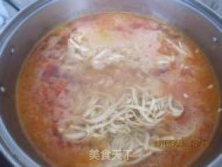 西红柿鸡蛋面的做法步骤：4