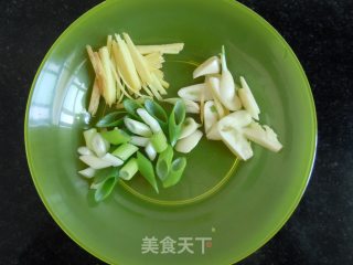 素炒洋葱黄瓜的做法步骤：4