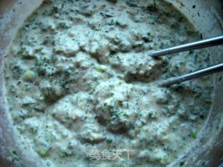 荠菜豆渣饼的做法步骤：7