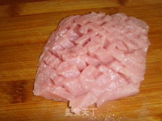 菠萝咕噜肉的做法步骤：1