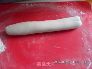 鲜藕肉包的做法步骤：6