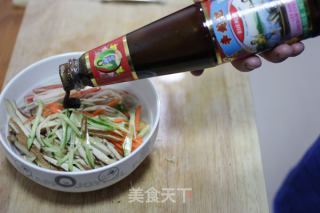 蚝香腐皮黄金卷的做法步骤：3