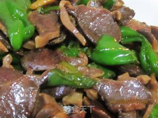 青椒炒鸭肫的做法步骤：8