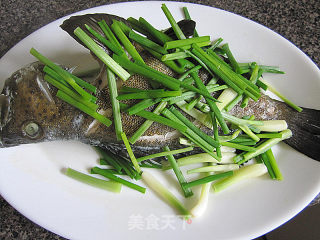 清蒸芝麻斑的做法步骤：5