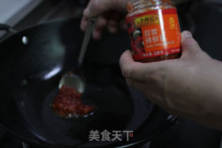 蒜辣墨鱼片的做法步骤：4