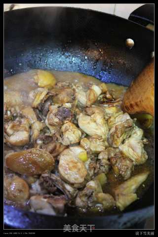 鸡肉炒芹菜蒜的做法步骤：5