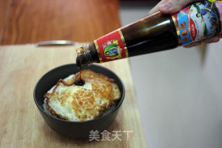 蚝油煎荷包蛋饭的做法步骤：5