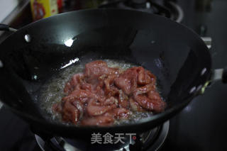蚝油京葱爆牛肉的做法步骤：4