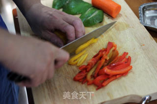 蚝油凉拌烤三色椒的做法步骤：3