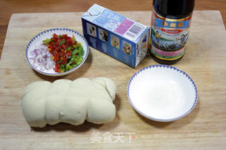 蚝油奶香烤素鸡的做法步骤：1