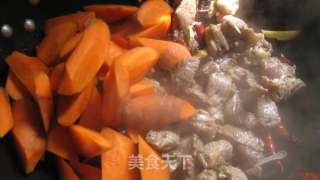 红烧牛肉的做法步骤：4