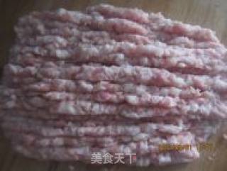 猪肉大头菜馅儿包子的做法步骤：2