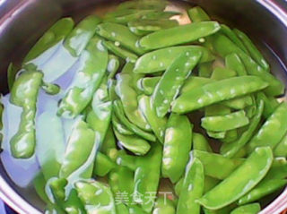 腊味荷兰豆的做法步骤：7