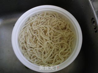 新疆牛肉炒面的做法步骤：9