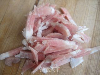 家常京酱肉丝的做法步骤：1