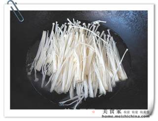 金针榨菜丝的做法步骤：5