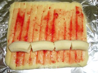 美食天下专属蛋糕卷的做法步骤：16