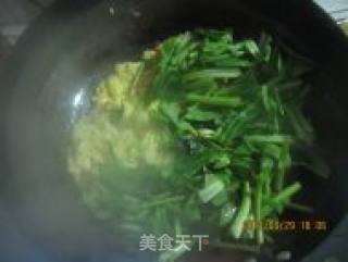 菠菜炒鸡蛋的做法步骤：3