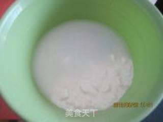火腿葱花卷的做法步骤：1