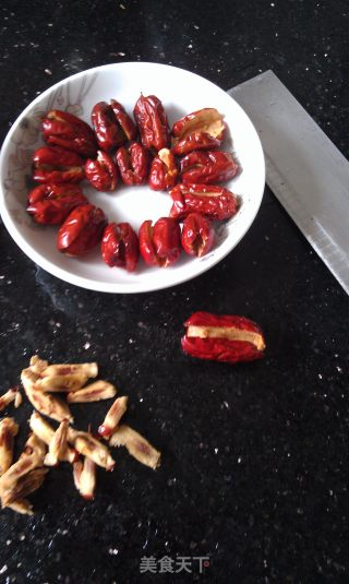 糯米红枣开口笑的做法步骤：2
