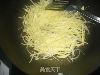 (不辣版)酸辣土豆丝的做法步骤：5