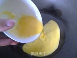 家常菜----洋葱炒鸡蛋的做法步骤：3