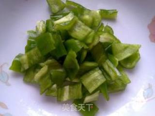 菠萝炒饭的做法步骤：4