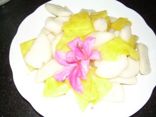 菠萝炒白馃的做法步骤：8