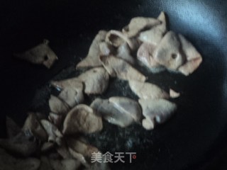 西芹炒猪肝的做法步骤：6
