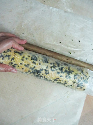 我的面包初体验——海苔肉松面包卷的做法步骤：23