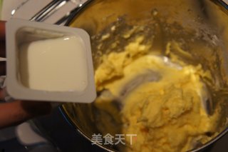 “S美人”的好身材，还有它的好味道---草莓酸奶、椰子抹茶酸奶曲奇的做法步骤：4