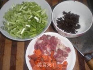 豉香蒜薹的做法步骤：1