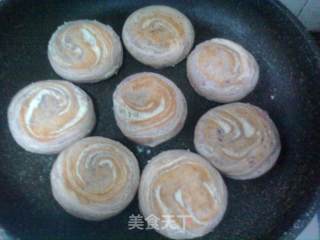 怪味紫薯酥饼——第一次用平底锅做的酥饼的做法步骤：20