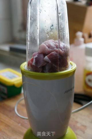 宜家肉丸的做法步骤：1
