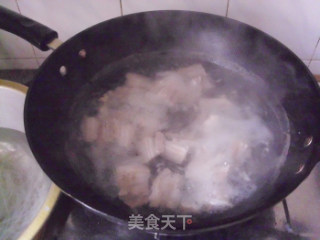 炒五花肉片的做法步骤：3