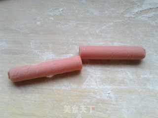 奶香火腿肠卷的做法步骤：3